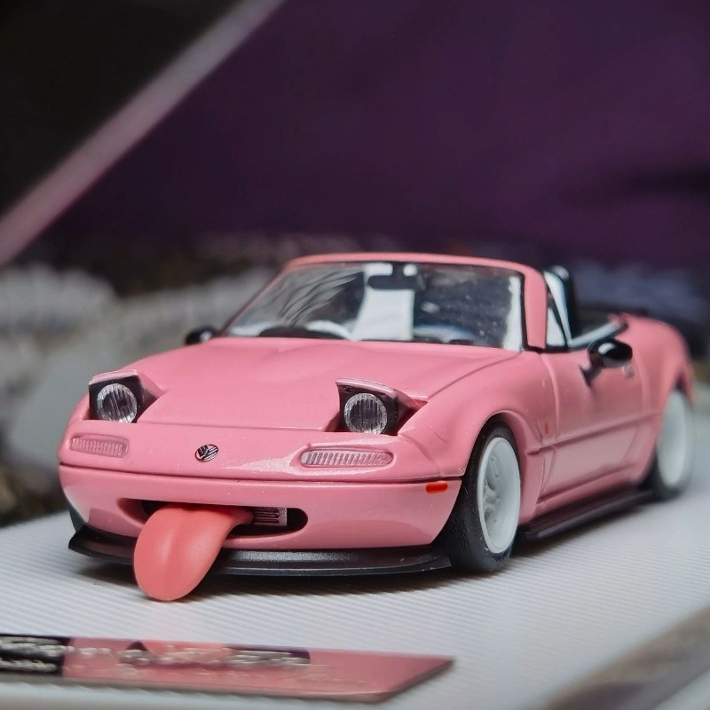 Home Decor Happy - Modelo a Escala 1:32 del Mazda